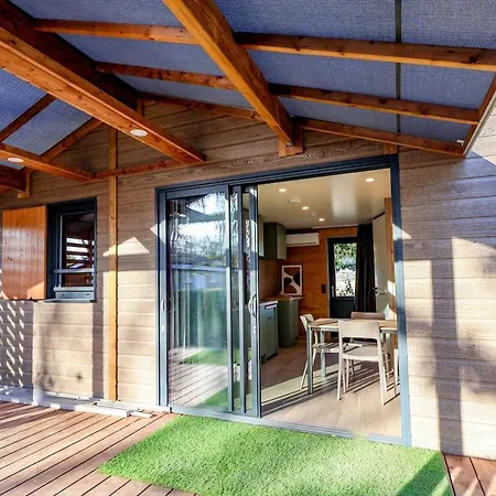 Chalet Prestige 48